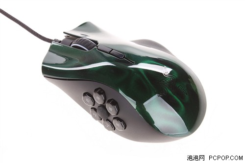 超强游戏鼠 Razer那伽梵蛇六芒星评测 