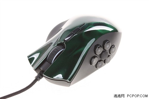 超强游戏鼠 Razer那伽梵蛇六芒星评测 