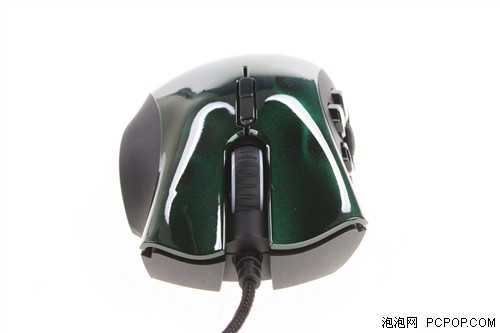 超强游戏鼠 Razer那伽梵蛇六芒星评测 