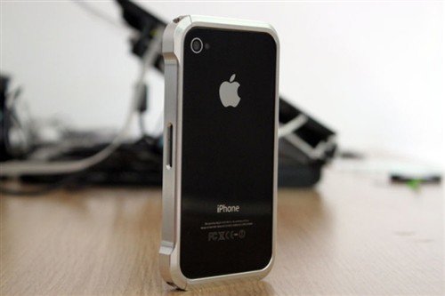 抵制黑塑料侵害iPhone4/4S环保手机壳 