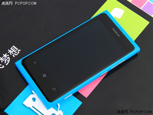 1.4GHz高主频WP7手机 诺基亚800C评测 