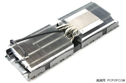 百变大力神！可拆洗三风扇GTX680冰龙 