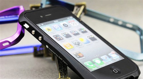 材质PK 你的iPhone 4s保护套是什么车 