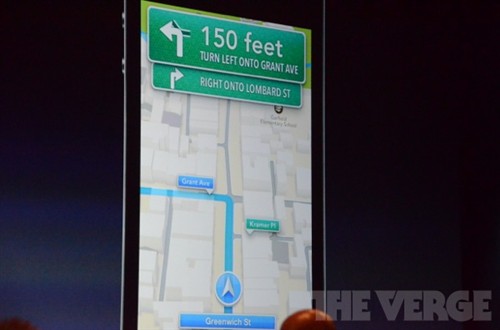 万人瞩目 iOS6地图支持3D全景以及导航 