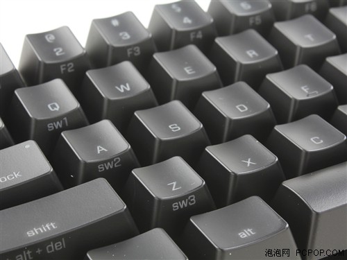 袖珍型机械键盘 KBT 60%PURE国内首评 