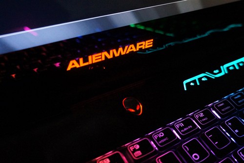 外星人现身！Alienware M17x详细评测 未完成 