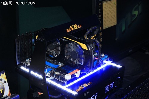 闪电来袭!微星GTX680 Lightning发布会 