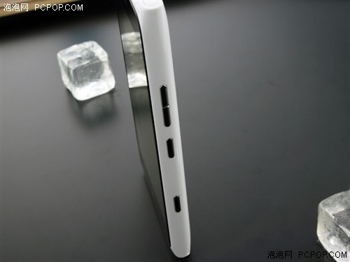 非凡闪耀与众不同 诺基亚Lumia900评测 