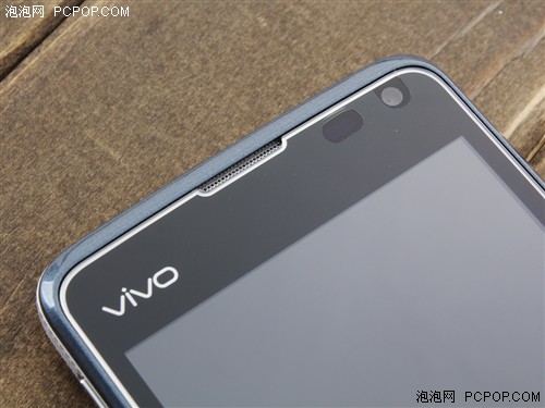 Android4.0搭载 时尚手机vivo E3评测 