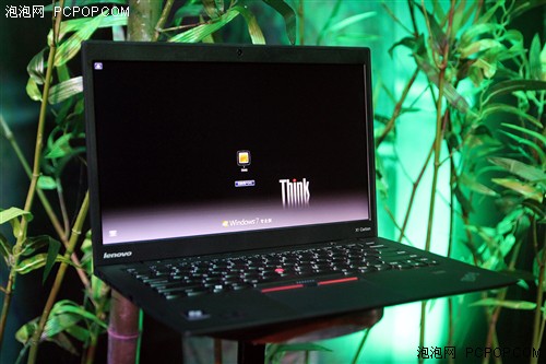 联想ThinkPad发布全球最轻14吋超极本 