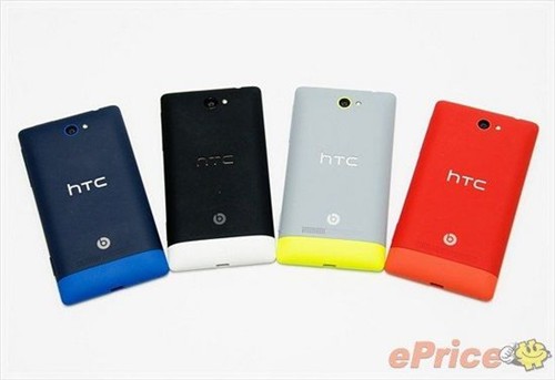 时尚配色内置WP8系统 HTC发布HTC 8S 