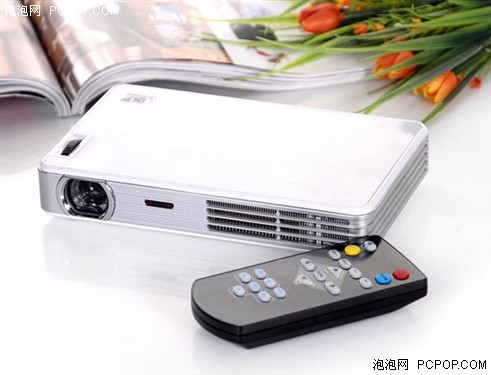 超值性价比 帝视尼DSN-X2微型投影仪