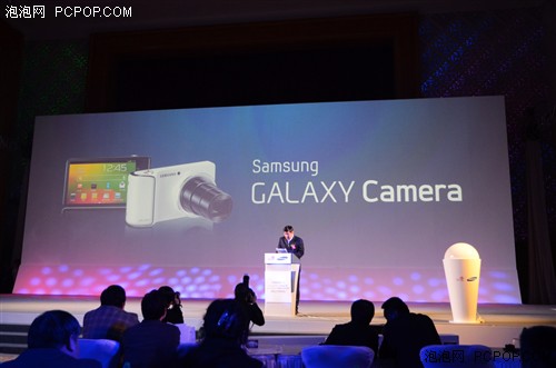 三星GALAXY Camera联通定制版3999元 