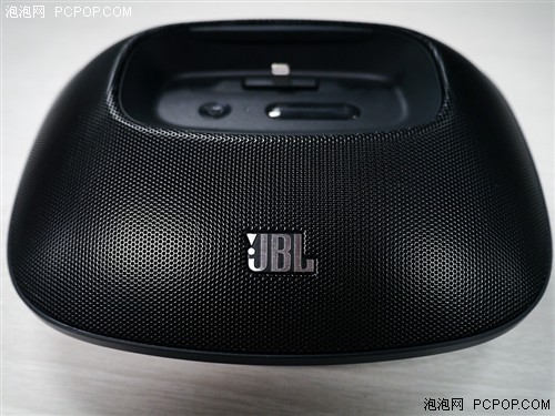 全球首台iPhone5音箱JBL Onebeta开箱 