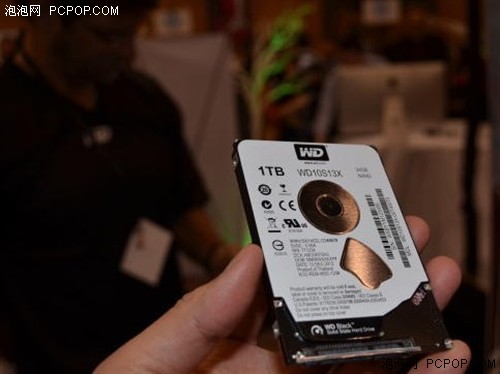 只有5mm 西数第一款固态混合硬盘亮相