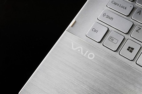 巅峰对决 苹果MacBook Air与索尼VAIO Pro对比 