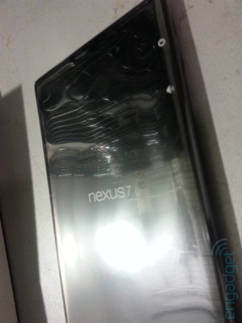 谷歌Nexus 7二代运往现场 外包装曝光 