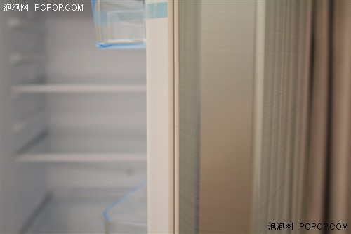 松下全新三门直冷冰箱NR-C25SPD1测评 