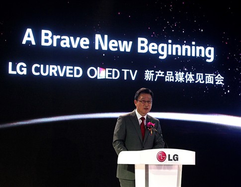 售价不足6W！LG中国首发曲面OLED电视 