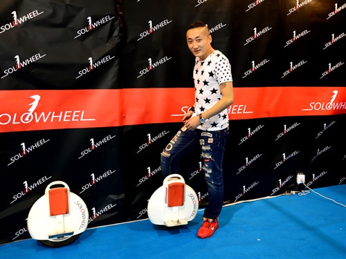 独轮走天下 SOLOWHEEL总经理罗扬专访_前