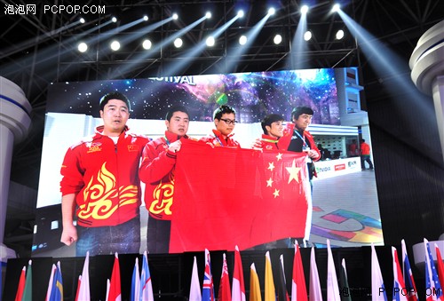 极智倾城战队 获得WCG2013世界总决赛冠军 