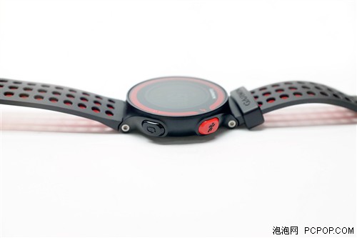 定位专业 Garmin forerunner 220评测 