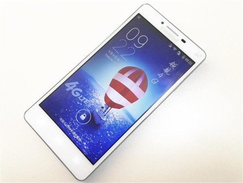 畅享移动4G 千元5.5英寸酷派8729上市 