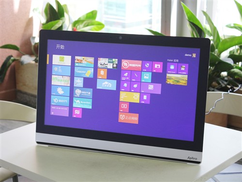 客厅新宠 Windows 8.1触控AIO当仁不让 