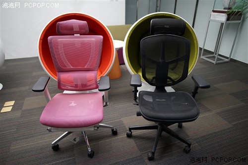 自适应弹力系统 联友IOO人体工学椅评测 