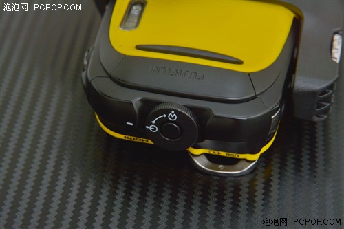 全天候四防机 富士FINEPIX XP70评测 