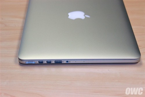 新MacBook Pro开箱拆机图及SSD简单测试 
