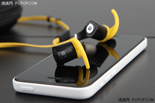超越有线耳机 吾爱眼镜蛇蓝牙4.0 HI-FI耳机评测 