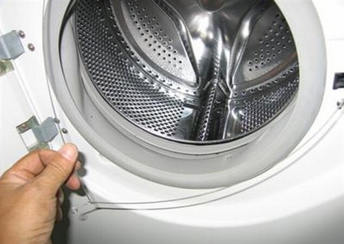 家电知识堂:洗衣机内筒比马桶脏500倍_海尔洗