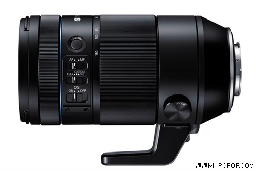 8 ed ois s,该镜头折合35mm等效焦距77-231mm,拥有f2.