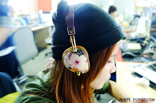 Skullcandy女性耳机 