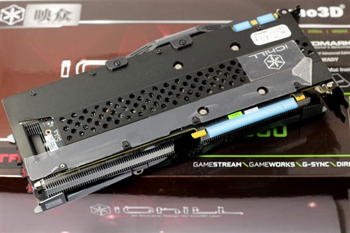 四风扇巨无霸GTX980超级冰龙重装登陆 