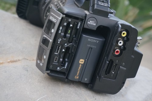 为4K视频而生 索尼FDR-AX1E促销热卖中_索