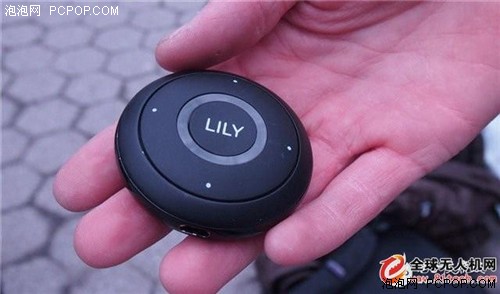 采用四轴动力布局的Lily Drone无人机 