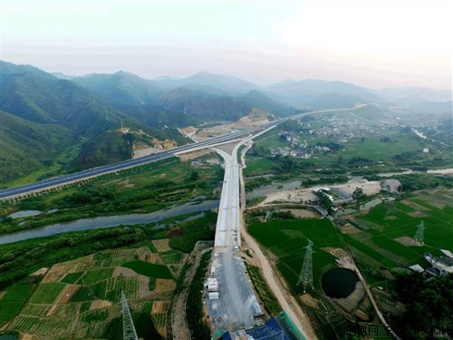 无人机航拍全国文明县城——广东连平 