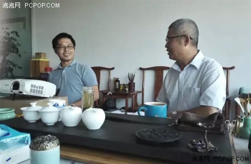 扎根金鸡湖畔,肩扛责任的无人机研发者冯翼_无