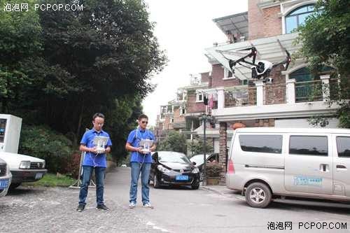 重庆利用无人机航拍 开展城市违建巡查工作 