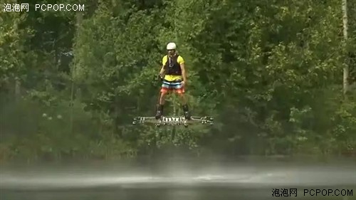 无人机改造成悬浮滑板 真人水上漂 