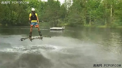 无人机改造成悬浮滑板 真人水上漂 