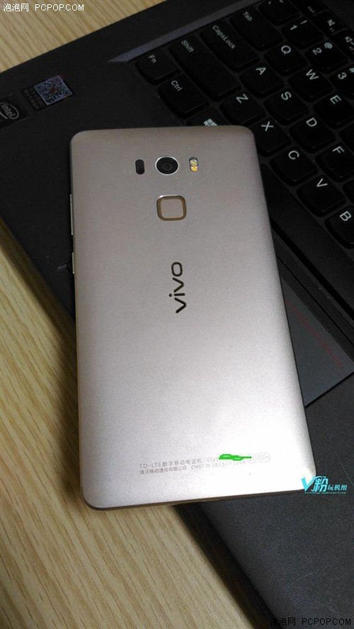 沉寂数月无新品 vivo Xplay5S谍照曝光 