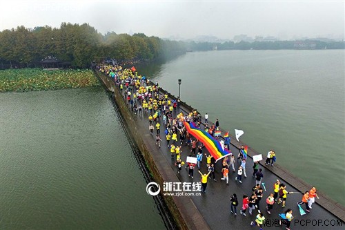 航拍｜杭马跑过最美风景  