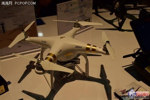 Phantom3再升级 大疆无人机现身CES展 