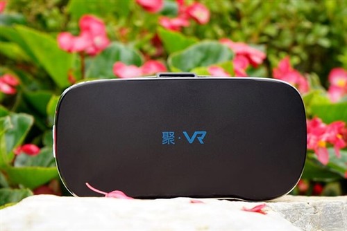 属于年轻人的虚拟世界 聚 VR一体机