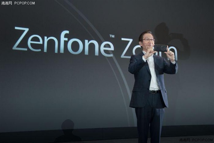 4GRAM+3倍光学变焦华硕ZenFone 2发布 