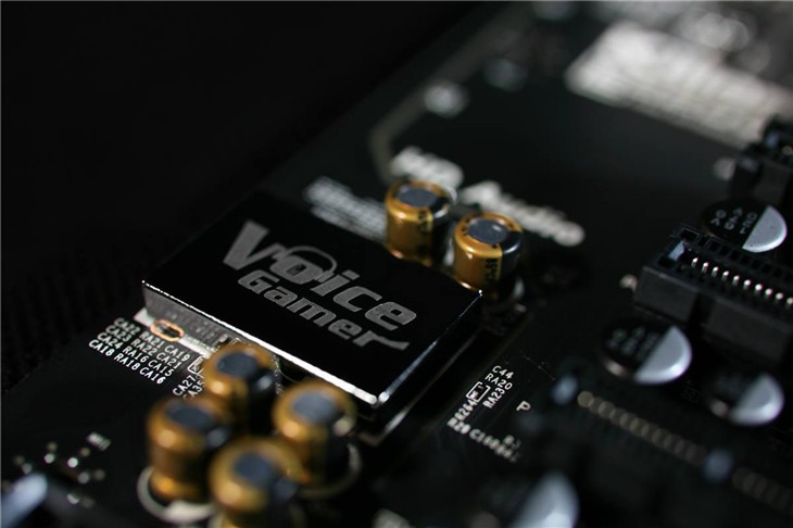 求战之心 iGame Z97横扫疾风之刃角斗场