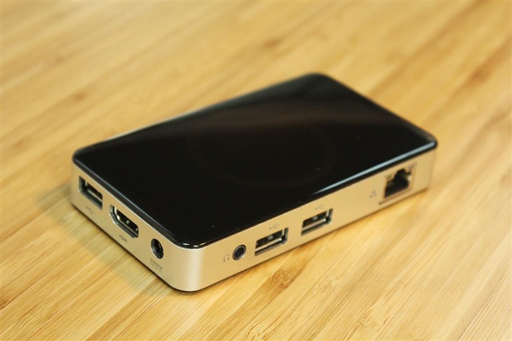 手机大小PC性能 索泰PI320迷你PC评测 